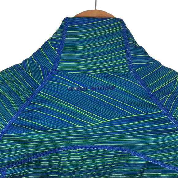 C1 Women’s Under Armour Cold Gear Fitted Running Jacket XS - Picture 8 of 11